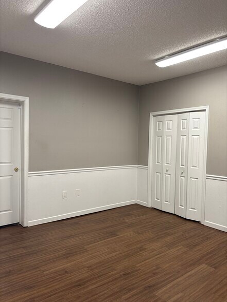 More Photos Of 5627 Superior Dr, Baton Rouge Office For Sale