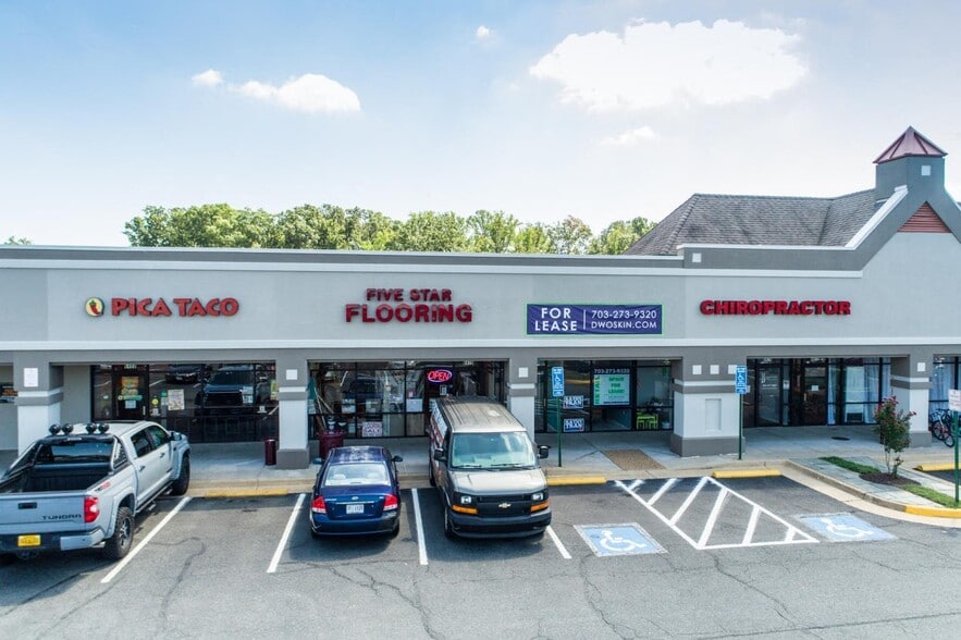 More Photos Of 6460-6500 Landsdowne Ctr, Alexandria Storefront For Lease