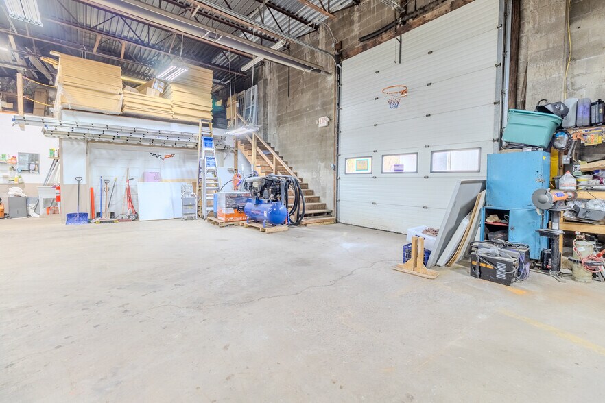More Photos Of 204 Main St, East Pittsburgh Warehouse For Sale