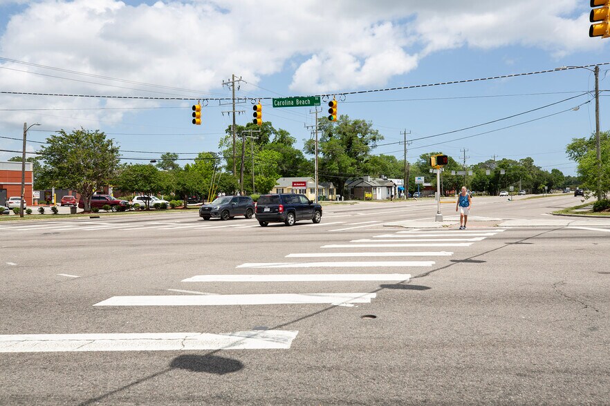 More Photos Of 511 Shipyard Blvd, Wilmington Office For Sale