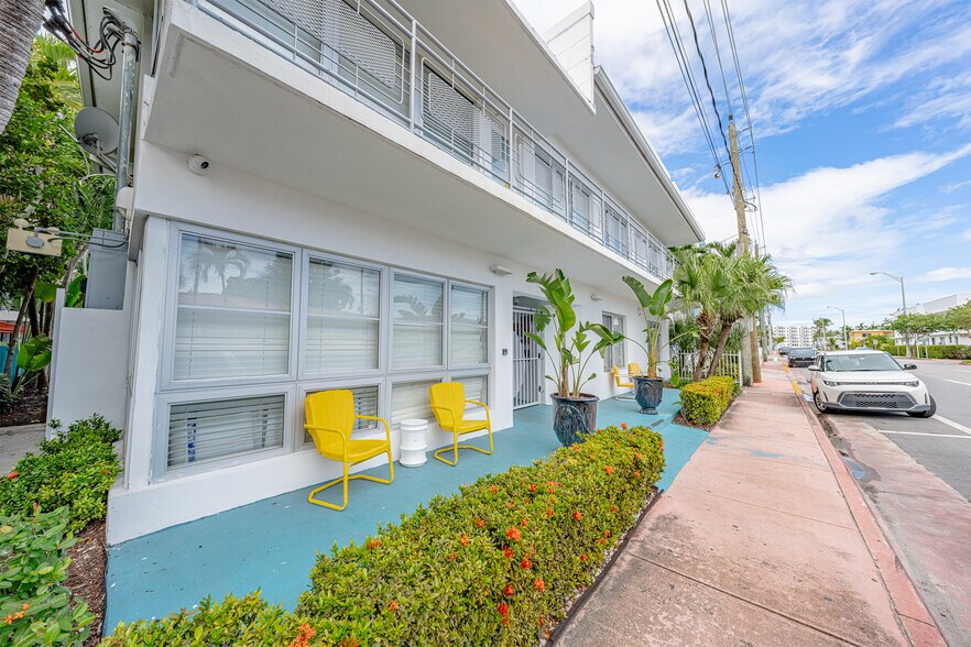 More Photos Of 8320 Harding Ave, Miami Beach Apartments For Sale