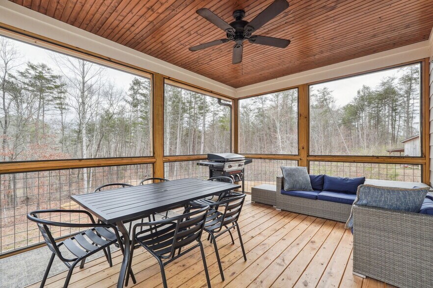 More Photos Of 1300 Preacher Campbell Rd, Clarkesville Multifamily For Sale