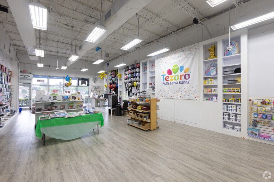 More Photos Of 4646-4698 NW 183rd St, Miami Gardens Unknown For Lease