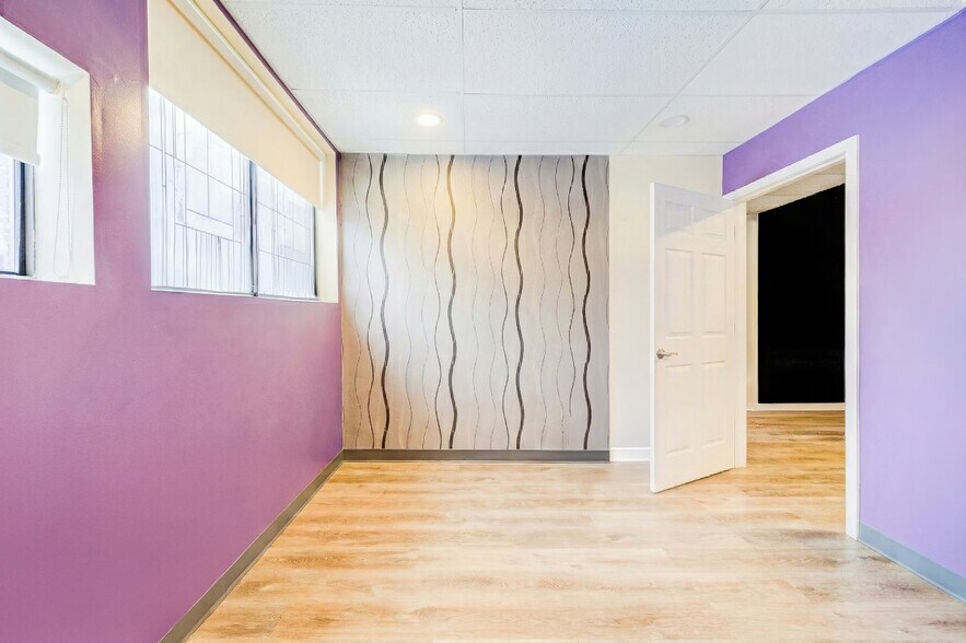 More Photos Of 56 Main St, Poughkeepsie Medical For Lease