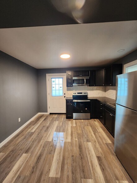 More Photos Of 220 Bois D Arc St, Canton Apartments For Sale