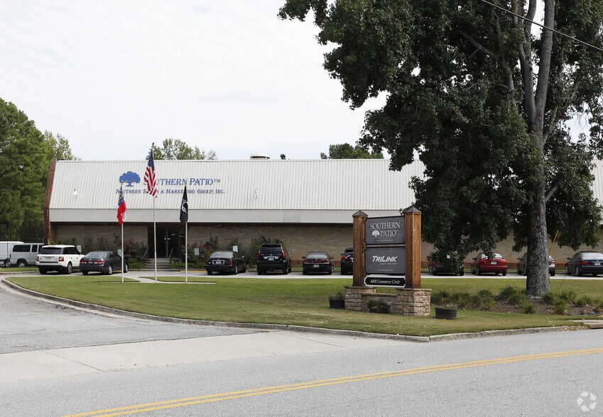 More Photos Of 4400 Commerce Cir SW, Atlanta Warehouse For Sale