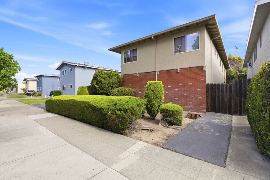 More Photos Of 3061 David Ave, San Jose Apartments For Sale