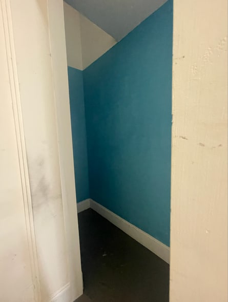 More Photos Of 640 S Main St, Greenville Storefront Retail Office For Lease