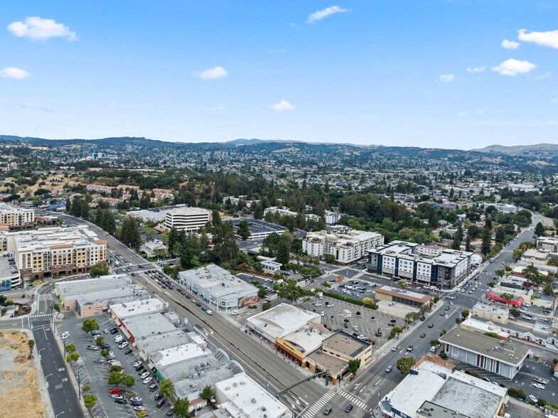 More Photos Of 22400-22412 Foothill Blvd, Hayward Storefront For Sale