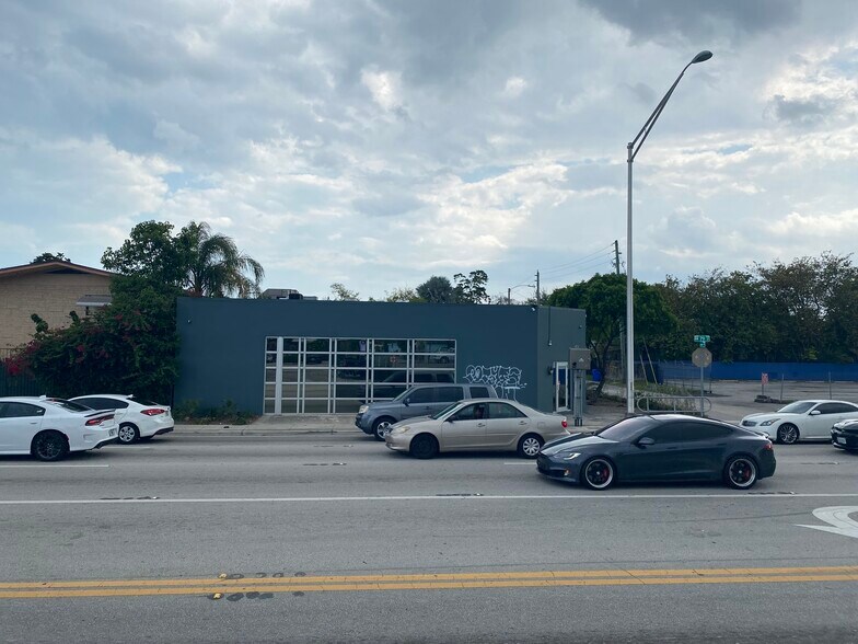 More Photos Of 72 NW 79th St, Miami Restaurant For Sale