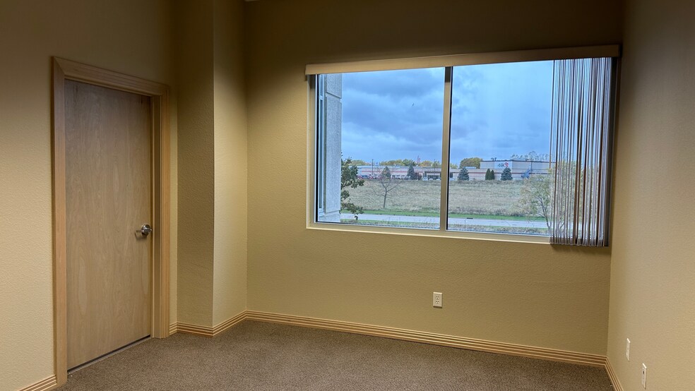 More Photos Of 3051 Progress Way, Kaukauna Coworking Space