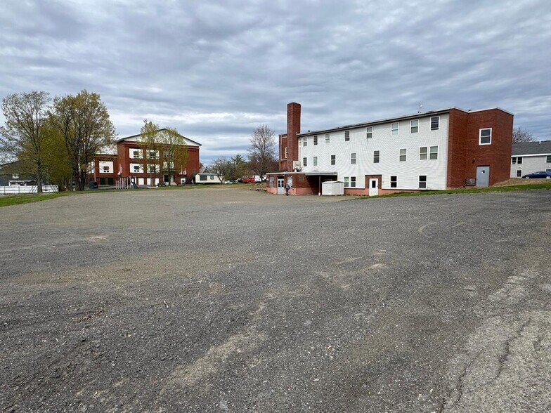 Primary Photo Of 45 School St, Houlton Office For Lease