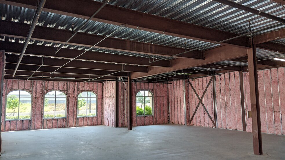 More Photos Of 2613 Dallas Pky, Plano Office For Lease