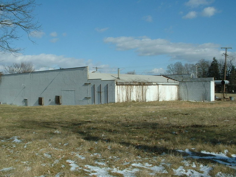 Primary Photo Of 230 S Bennett Ave, Jackson Warehouse For Sale