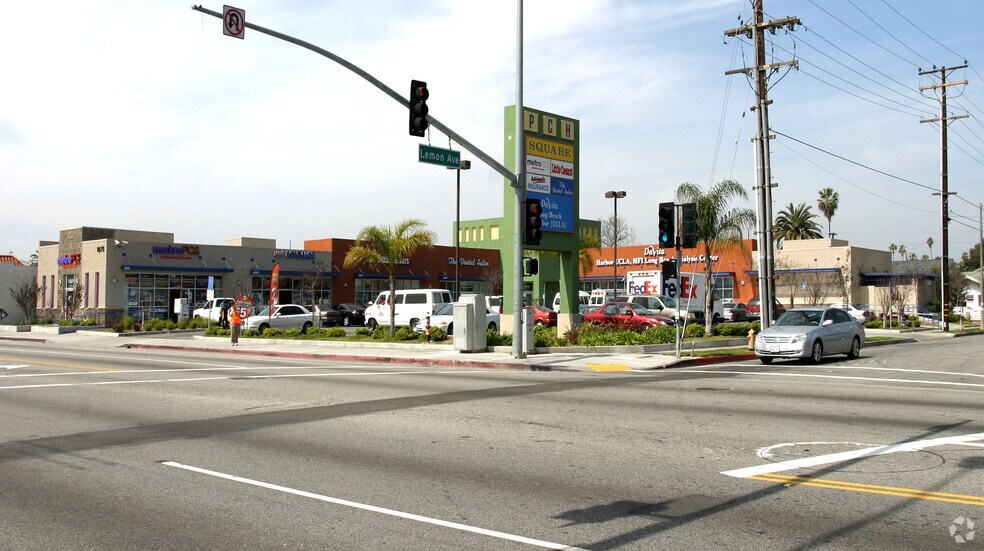 More Photos Of 1075 E Pacific Coast Hwy, Long Beach Storefront Retail Office For Sale