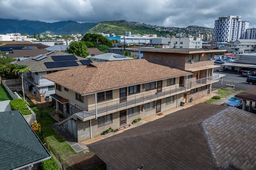 More Photos Of 906 Hausten St, Honolulu Apartments For Sale