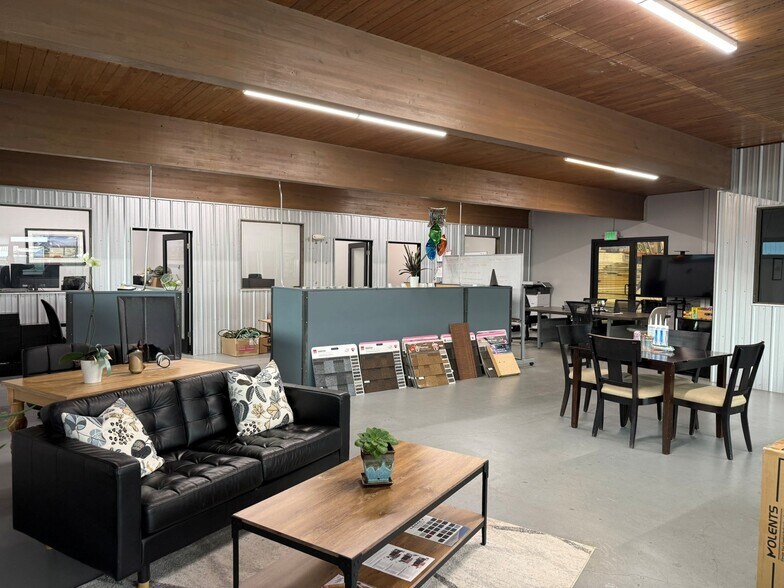 More Photos Of 1210 Jackson St SE, Albany Manufacturing For Lease