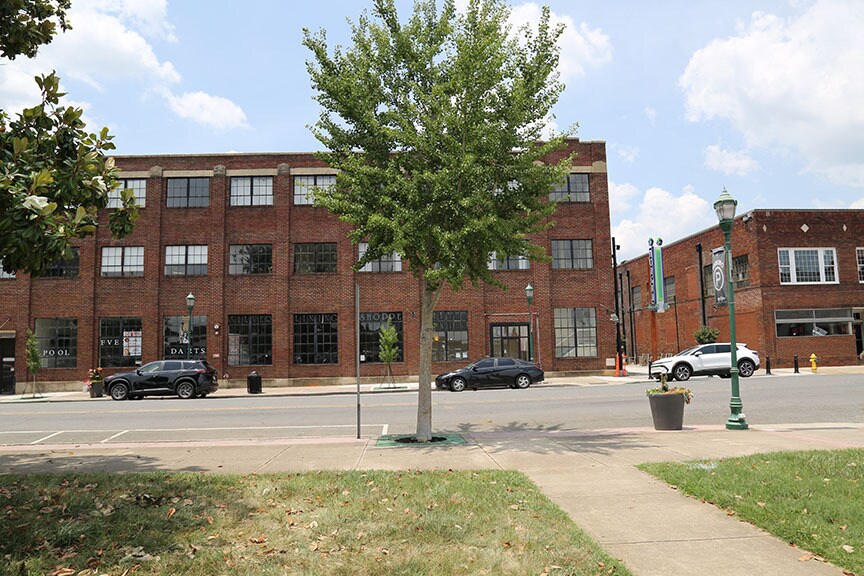 More Photos Of 109 N Hayne St, Monroe Apartments For Sale