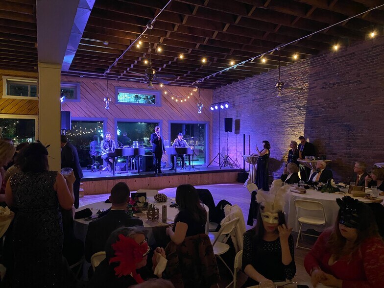 More Photos Of 121 Main Ave S, Fayetteville Storefront For Sale