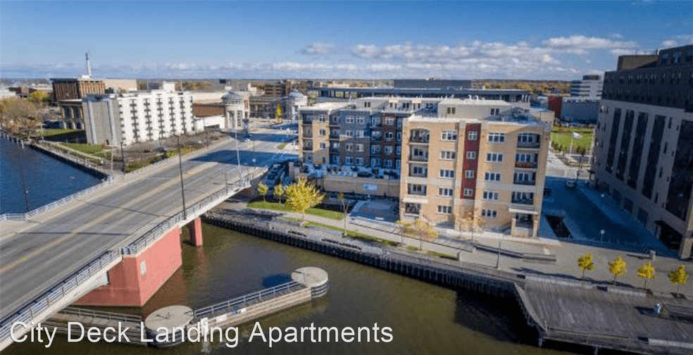 More Photos Of 401 N Washington St, Green Bay Apartments For Sale