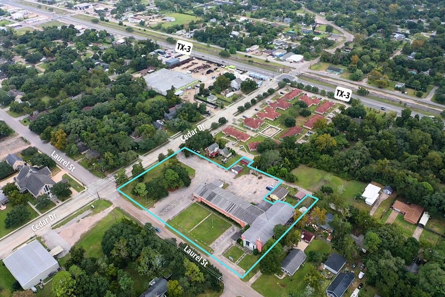 Primary Photo Of 821 Laurel St, La Marque Religious Facility For Sale