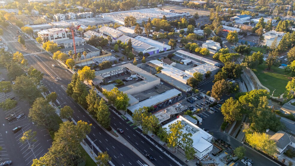 More Photos Of 3339 El Camino Real, Palo Alto Hotel For Sale