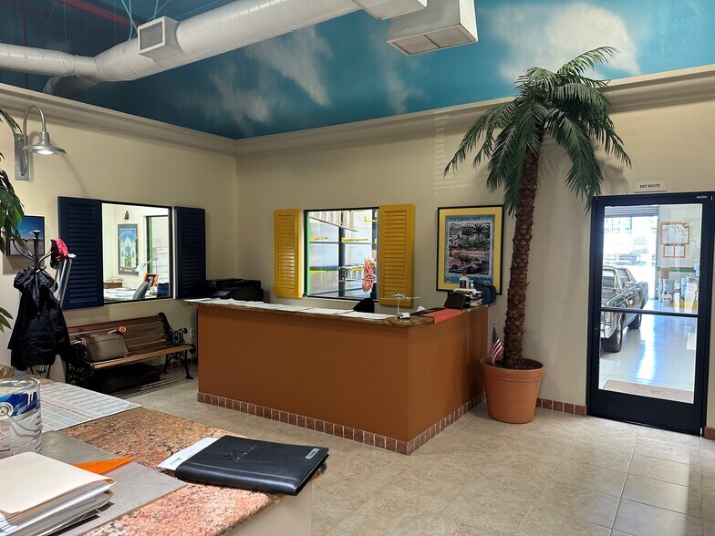 More Photos Of 638-644 N Eckhoff St, Orange Warehouse For Sale