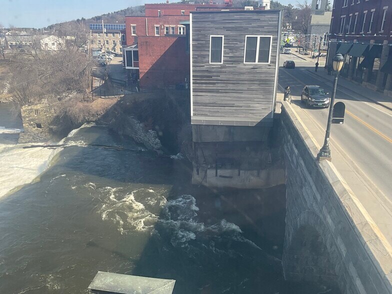 More Photos Of 54 Main St, Middlebury Office For Lease