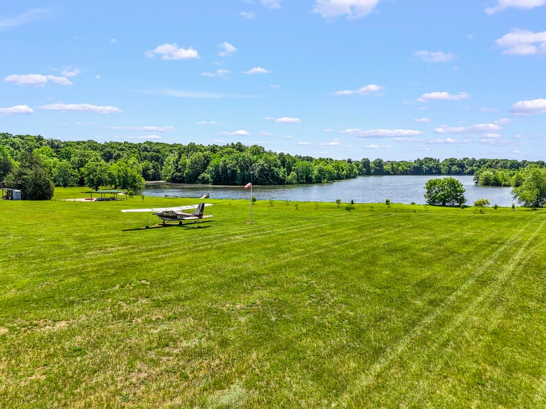 More Photos Of 249 Gilbert Rd, Mocksville Airport For Sale
