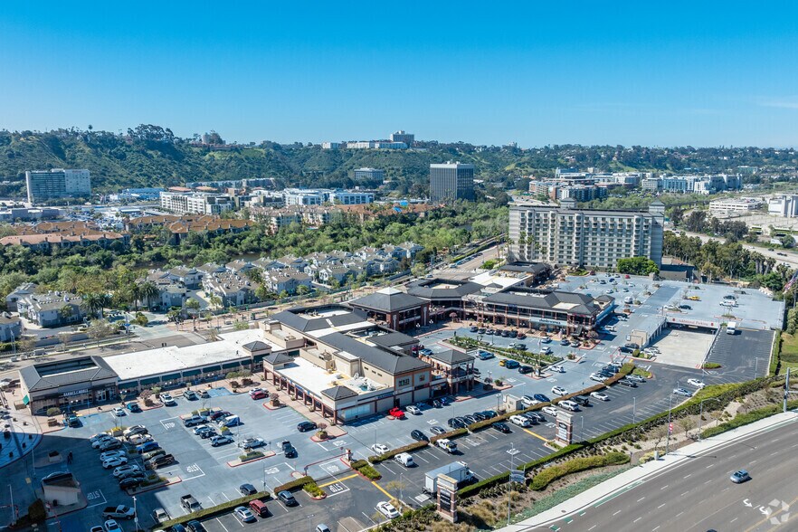 More Photos Of 7510-7610 Hazard Center Dr, San Diego Unknown For Lease
