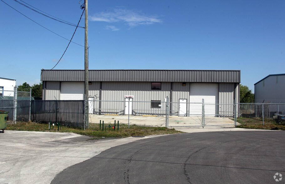 More Photos Of 4457-4459 Holden Rd, Lakeland Warehouse For Sale