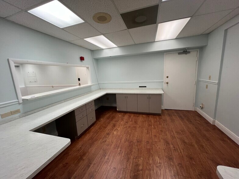 More Photos Of 13801 Bruce B Downs Blvd, Tampa Medical For Sale