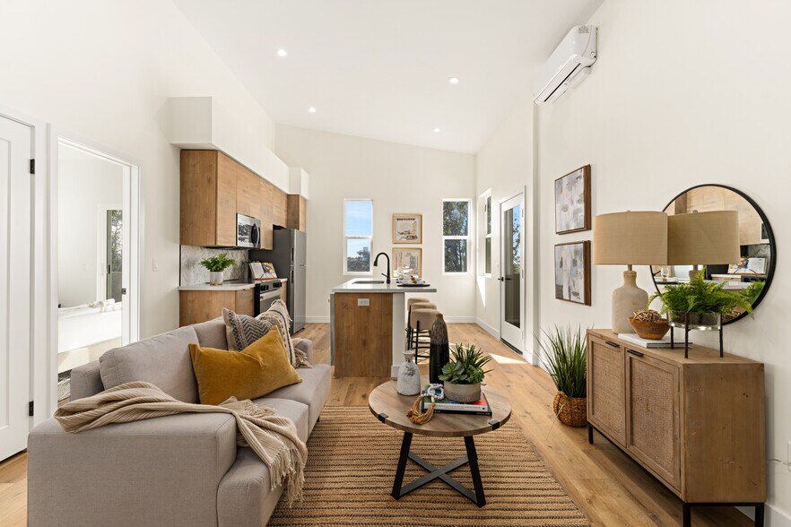 More Photos Of 6283 Lorca Dr, San Diego Apartments For Sale