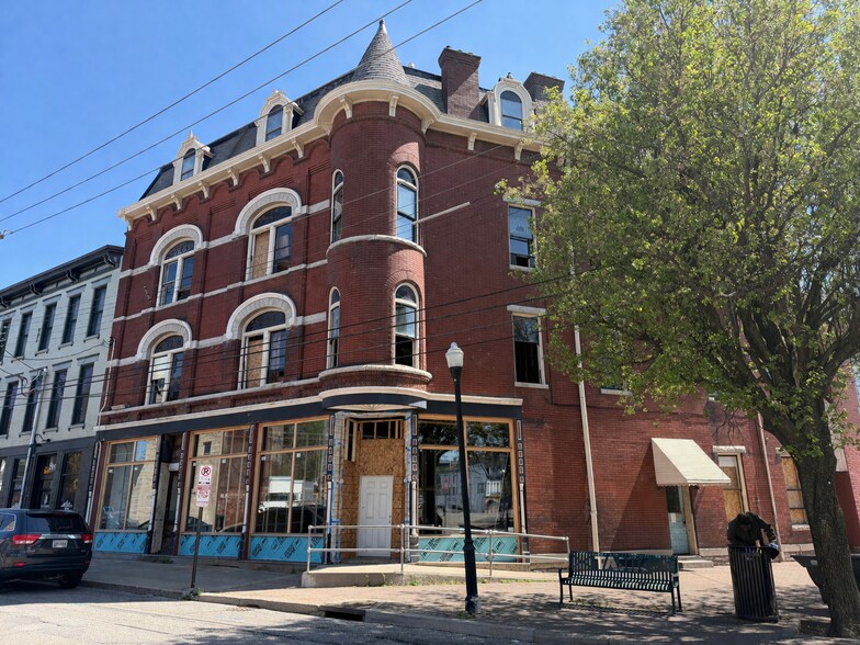 Primary Photo Of 343 W Pike St, Covington Apartments For Lease