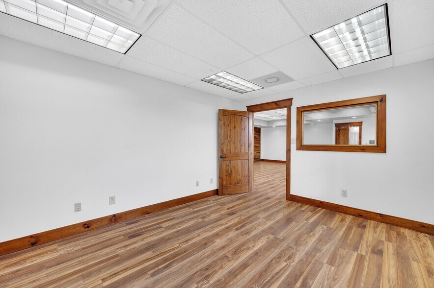 More Photos Of 105 Rock Barn Rd NE, Conover Flex For Sale