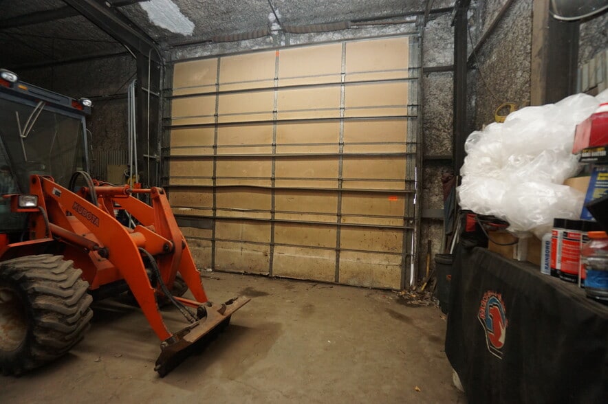 More Photos Of 36135 Bibbins St, Romulus Warehouse For Sale