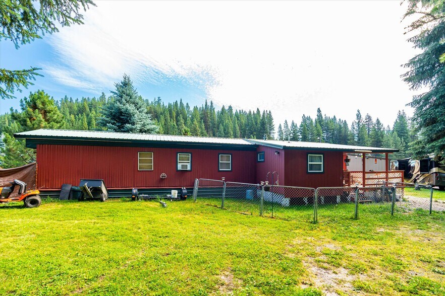 More Photos Of 7000 Graves Creek Rd, Lolo Bar For Sale