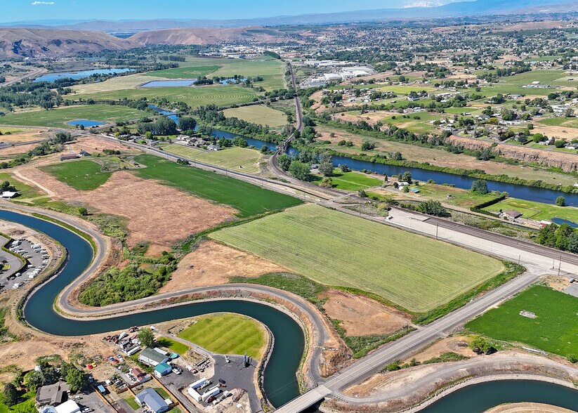 More Photos Of NKA Pomona Rd., Selah Land For Sale
