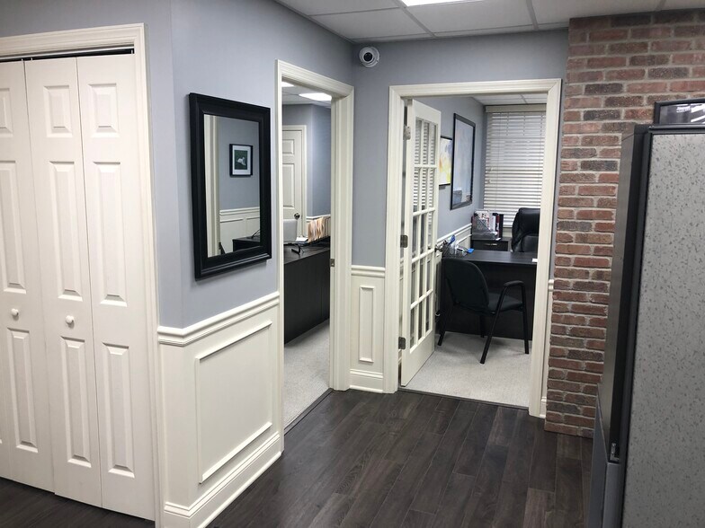 More Photos Of 271 US Highway 46, Fairfield Office For Lease