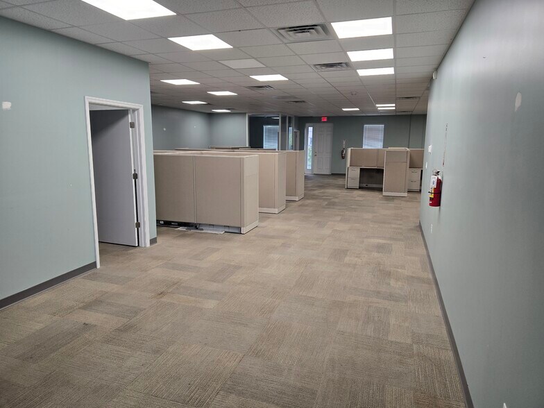 More Photos Of 101 Whitehall Dr, Saint Augustine Medical For Lease