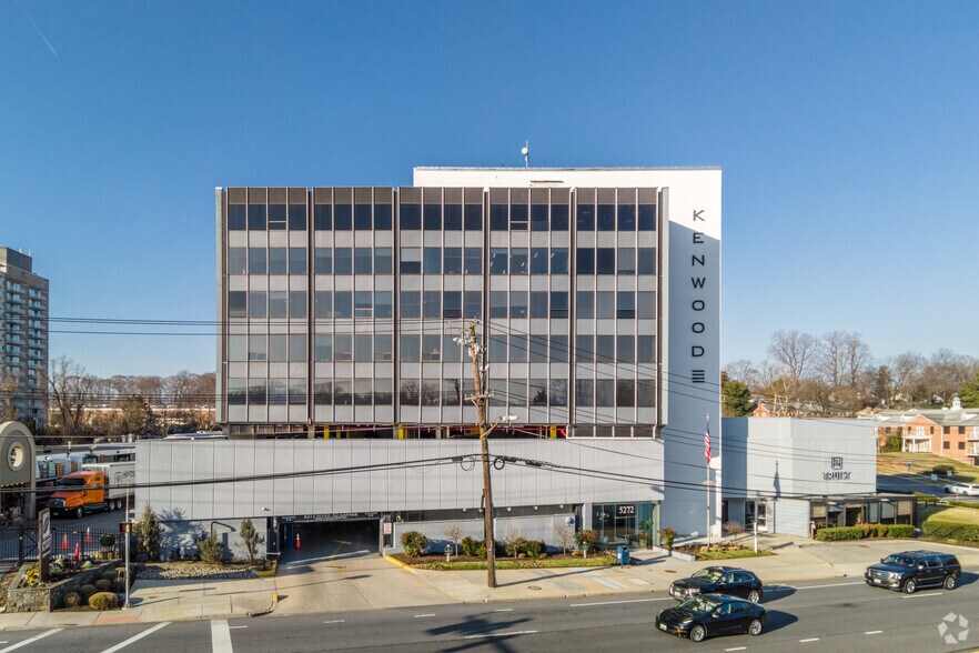 More Photos Of 5272 River Rd, Bethesda Office For Lease