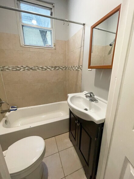More Photos Of 2422-2436 N Calvert St, Baltimore Apartments For Sale