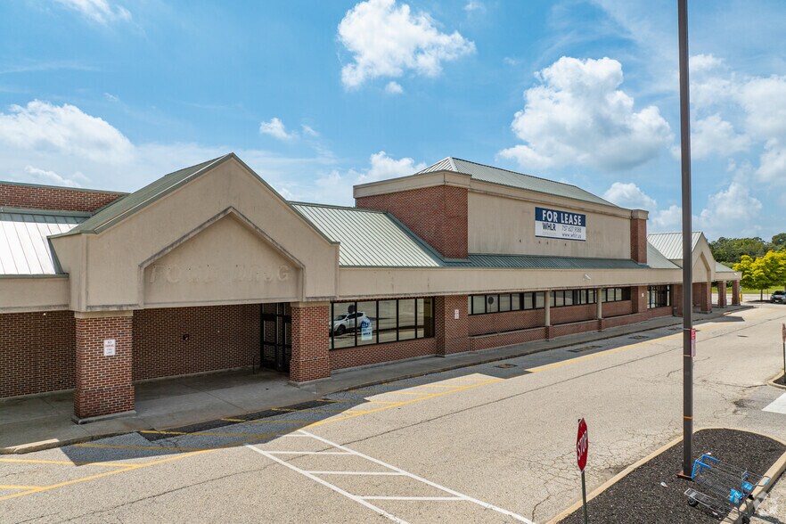 More Photos Of 9-29 Cornwell Dr, Bridgeton Storefront For Sale