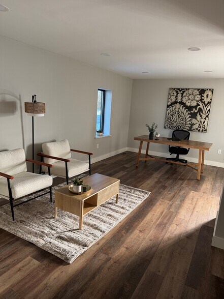 More Photos Of 1324 Jeffco Blvd, Arnold Medical For Lease