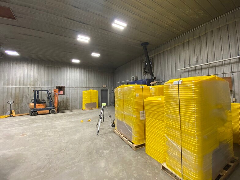 More Photos Of 1730 Daniel Boone Industrial Pky, Truesdale Warehouse For Sale