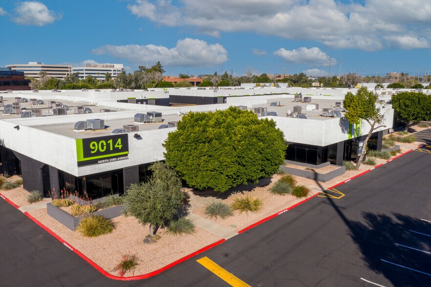 More Photos Of 2320 W Mission Ln, Phoenix Unknown For Lease