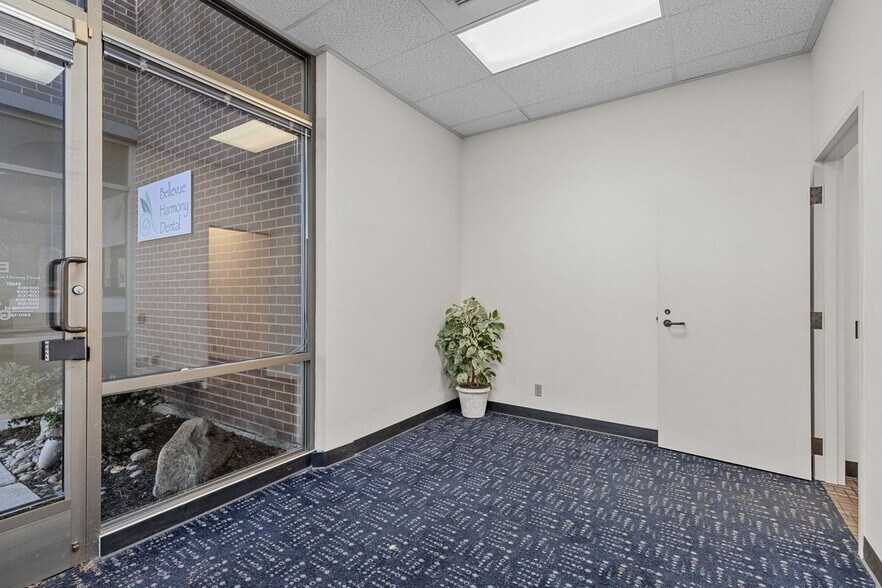 More Photos Of 15419 NE 20th St, Bellevue Medical For Sale