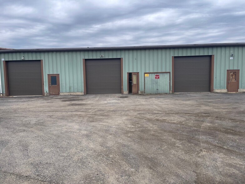 Primary Photo Of 85 Danbury Rd, New Milford Industrial For Lease