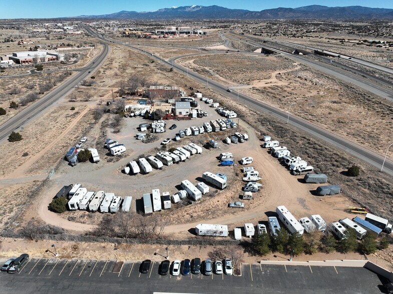 More Photos Of 27736 W Frontage Rd, Santa Fe Contractor Storage Yard For Sale