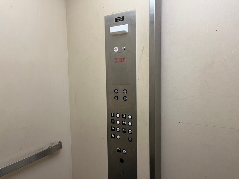 More Photos Of 122 S Minnesota Ave, Saint Peter Apartments For Sale